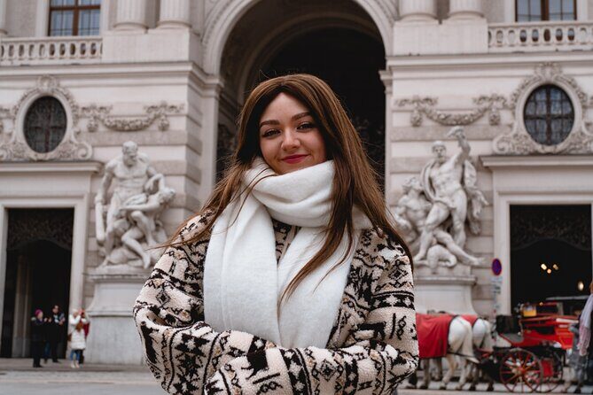 1.5 Hour Cinematic Style Portrait Photoshoot and Tour in Vienna - Getting comfortable fast: how the photographer helps camera-shy people