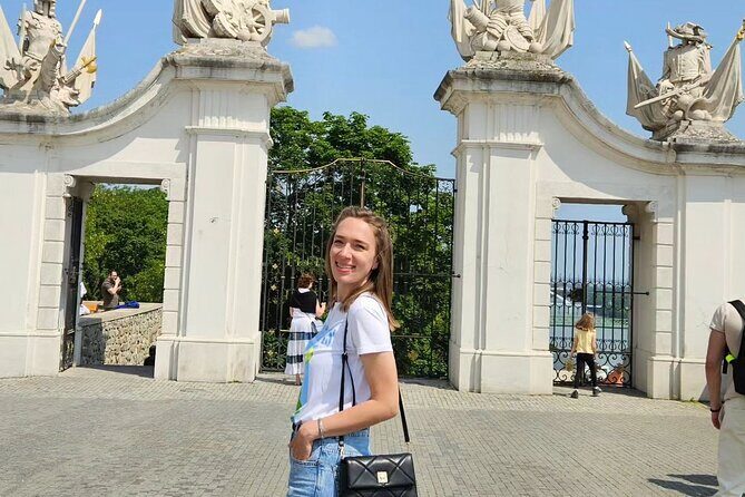 2-Day Budapest and Bratislava Private Guided Tour From Vienna - Bratislava Old Town: St. Martin’s Cathedral and walkable streets with real context