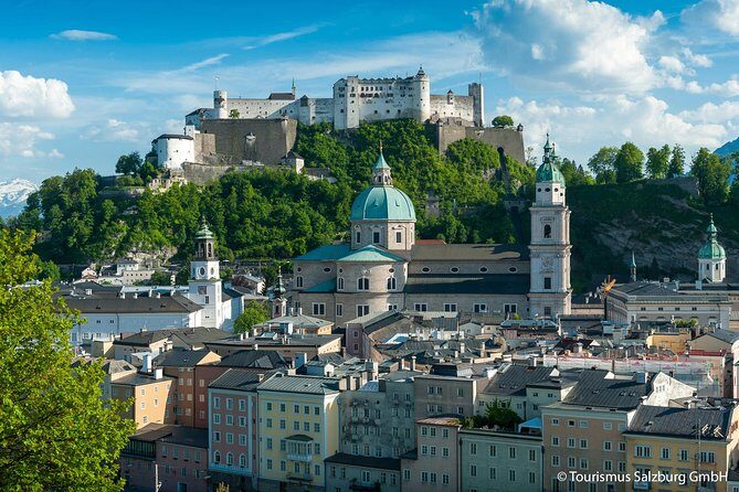 2-Hour Private Salzburg City Highlights Tour - How the guide and vehicle style affect your day