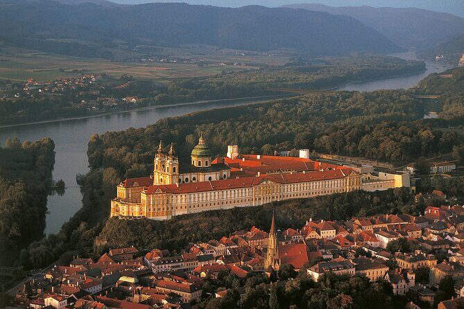3 Castles & Wine Private Tour in Wachau Valley (incl. Melk Abbey) - The Lower Austria Drive: Comfortable Transit with Storytelling Fuel