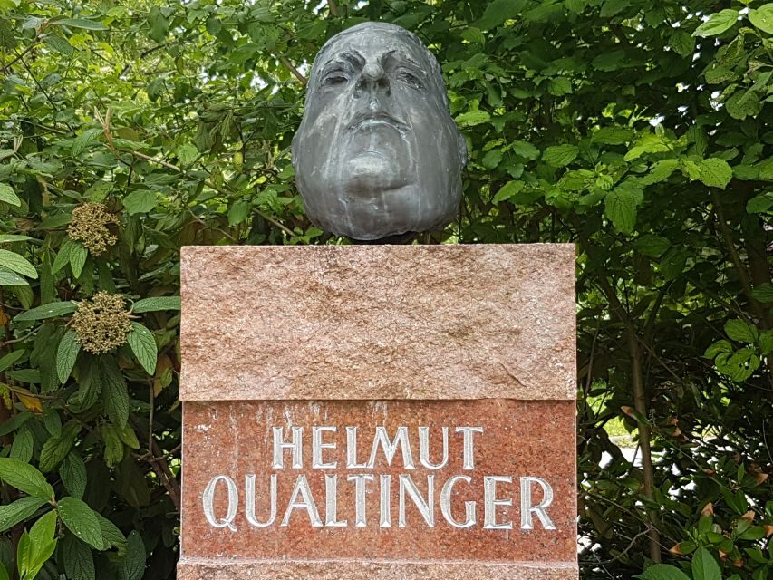 3-Hour Walking Tour of Vienna Central Cemetery - Gate 2 meeting point and how to plan your travel
