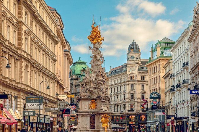 A private Historical Walking Tour in Vienna - Heldenplatz and the Hofburg: Seeing the Habsburg Power Center