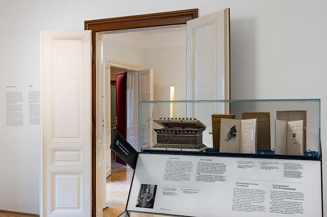 Admission to the Sigmund Freud Museum - Changing Special Exhibitions and Conceptual Art in the Same Visit