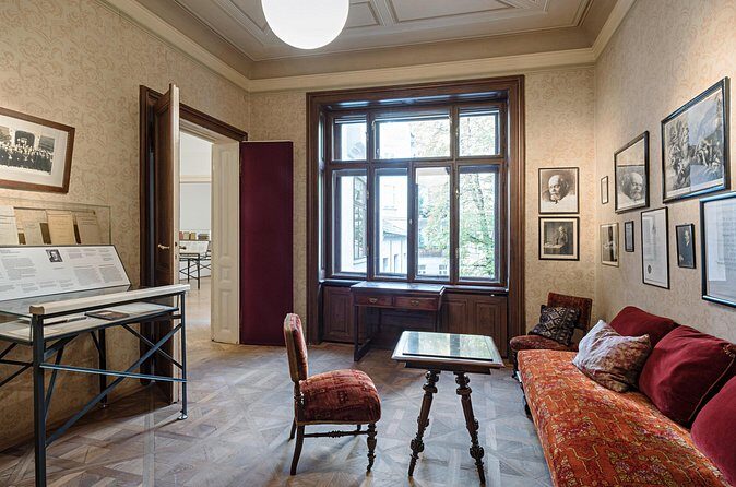 Admission to the Sigmund Freud Museum - Plan for 2 Hours: How to Pace a Small Museum