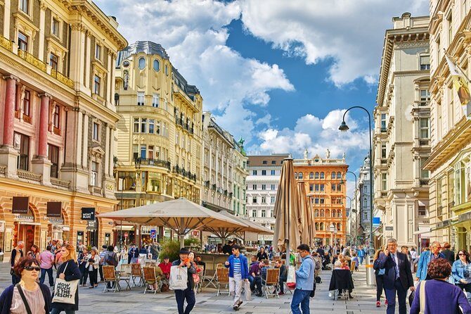 Airport Transfer: Vienna to Vienna Airport VIE by Business Car - For whom this transfer is a great fit