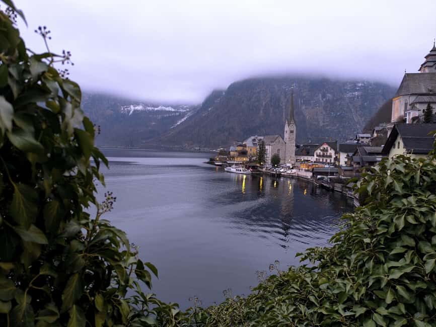 Alpine Beauty & Fairytale Towns: Hallstatt & Salzburg Tour - The long drive part: how to make 7–8 hours of travel feel lighter