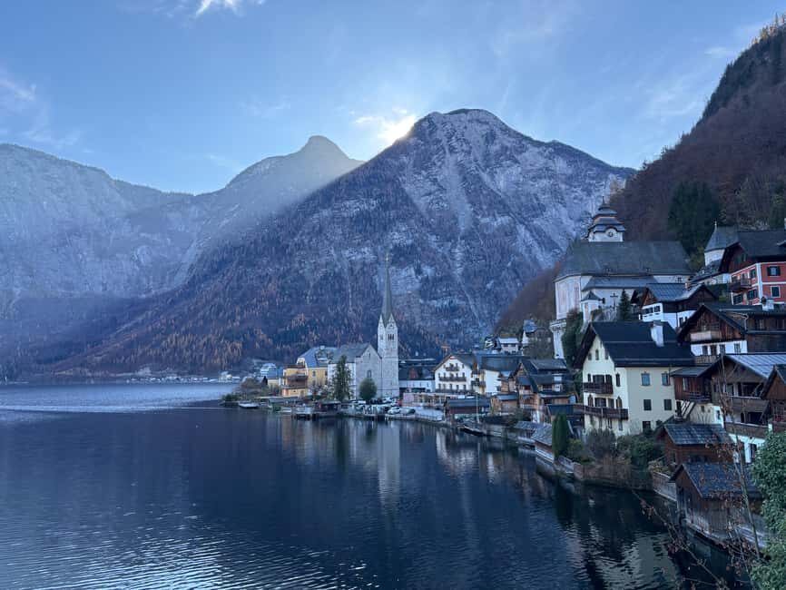 Alpine Beauty & Fairytale Towns: Hallstatt & Salzburg Tour - Optional Traunkirchen on Lake Traunsee: a bonus when daylight cooperates
