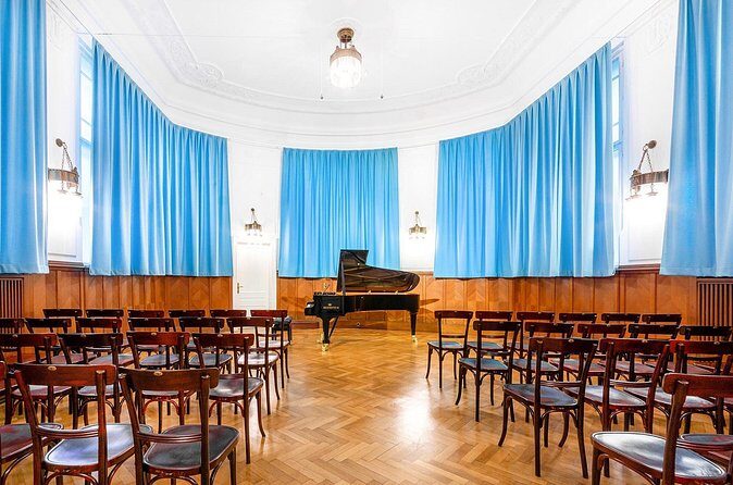 Amadeus Concerts at Ehrbarsaal - Viennas hidden gem - Seating and venue expectations: where “close” really helps