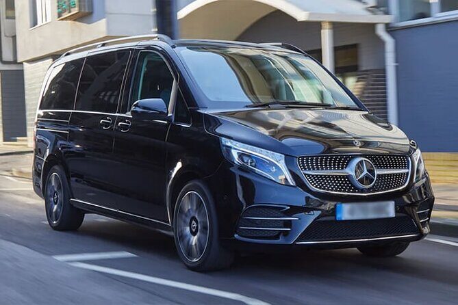 Arrival Private Transfer from Vienna Airport VIE to Vienna City by Luxury Van - Vienna Airport to City in About 30 Minutes: What This Transfer Actually Solves
