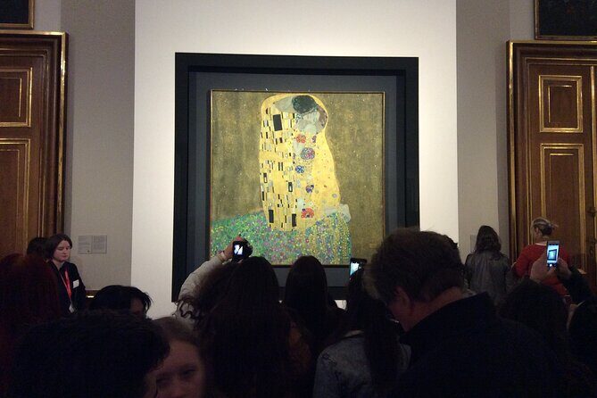 Big Tour of Gustav Klimt’s Art in Vienna: Belvedere, Secession & Leopold Museum with Skip-the-Line Tickets - Belvedere Palace: The Kiss and Judith, plus the Golden Period lens
