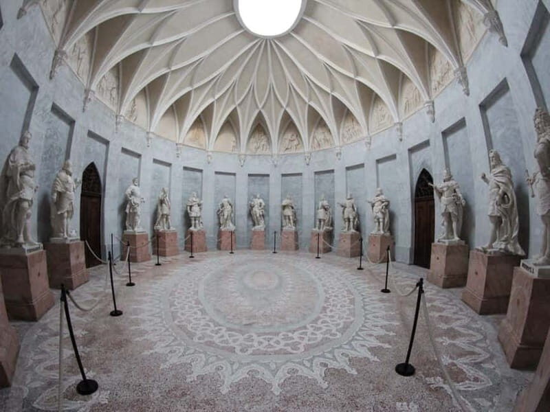 Bratislava: DayTrip: Castles around Vienna +underground lake - Why this Vienna-surrounds day trip works from Bratislava