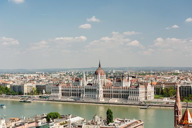 Budapest Day Trip from Vienna - Pest by bus: Parliament-area sights and a fast way to get your bearings