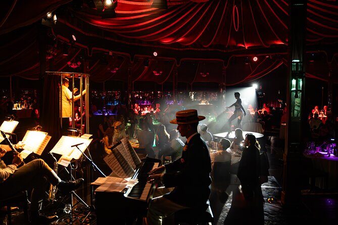 Burlesque Spectacular Dinner Show - Seating categories and the one view problem to plan for