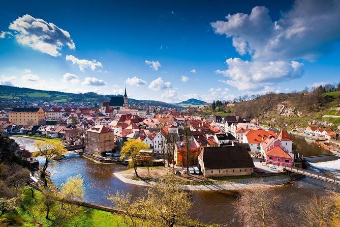 Cesky Krumlov Small-Group Day Trip from Vienna - Burg Ottenstein: Short Stop, Big Photo Energy