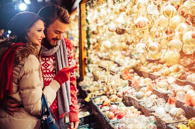 Christmas in Vienna - Private Walking Tour with Glühwein Mug - Rathausplatz (Wiener Christkindlmarkt): City Hall, the Giant Tree, and the Heart Tree