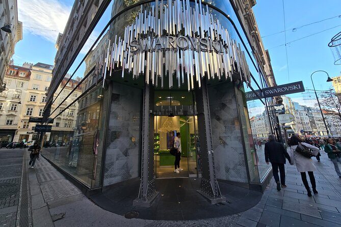 Christmas Markets & Shopping in Vienna - Graben and Kohlmarkt: the classic shopping spine