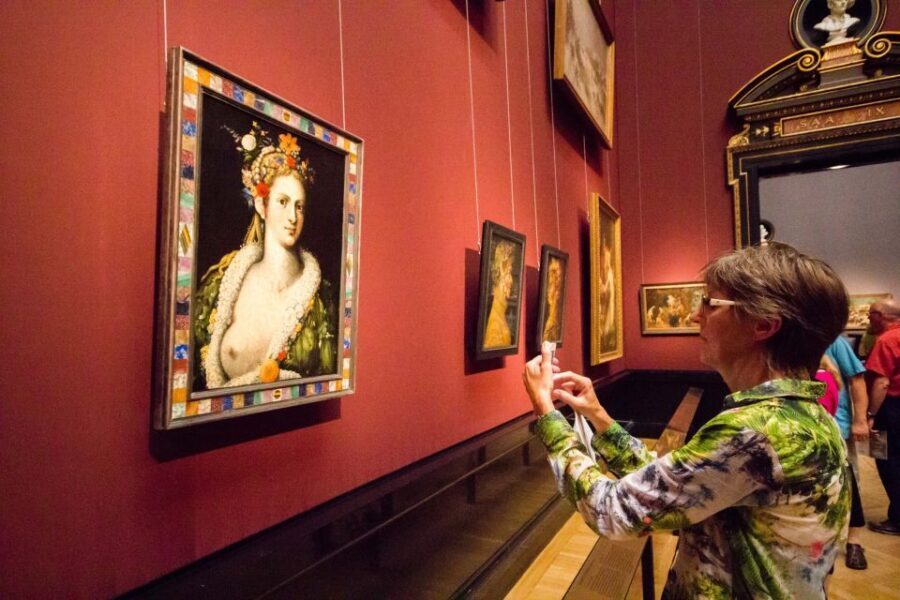 Combo Ticket: Kunsthistorisches Museum & Imperial Treasury - How to get more out of the museum without an audio guide