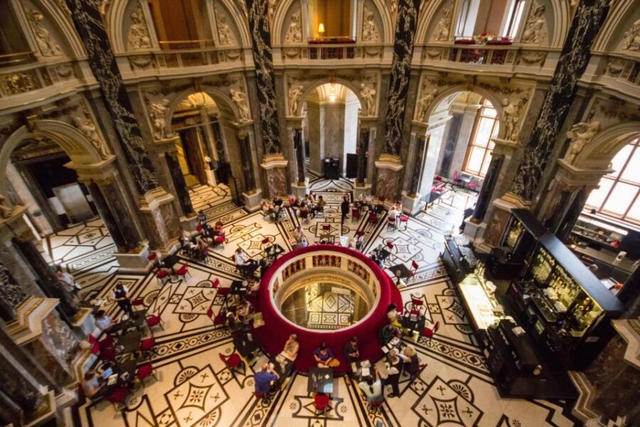 Combo Ticket: Kunsthistorisches Museum & Imperial Treasury - Imperial Treasury at the Hofburg: crowns, regalia, and court glitter
