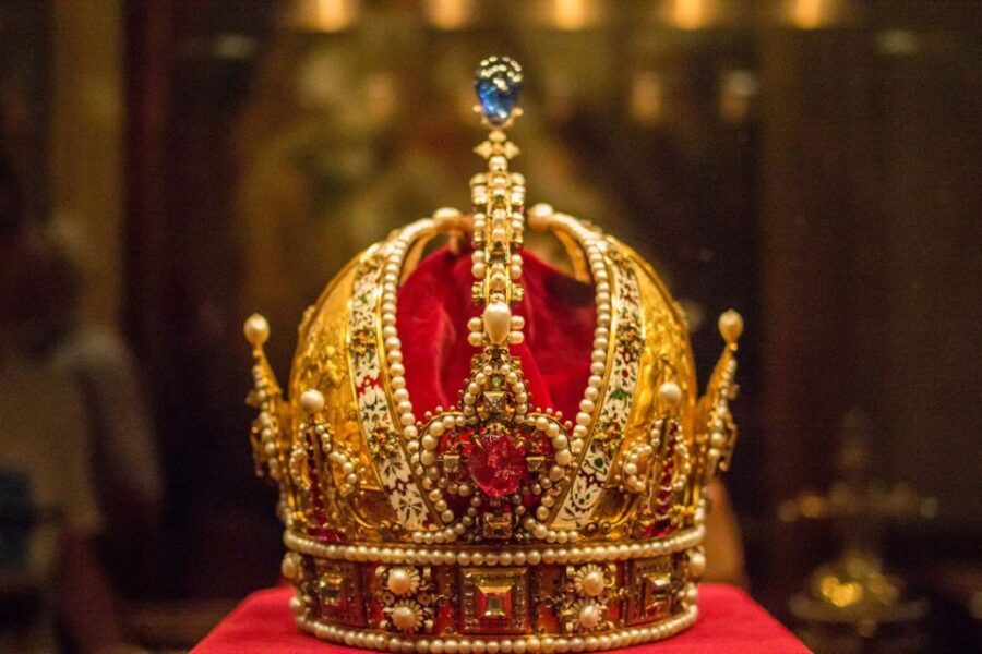Combo Ticket: Kunsthistorisches Museum & Imperial Treasury - Timing: planning for the 2-hour ticket without getting tricked