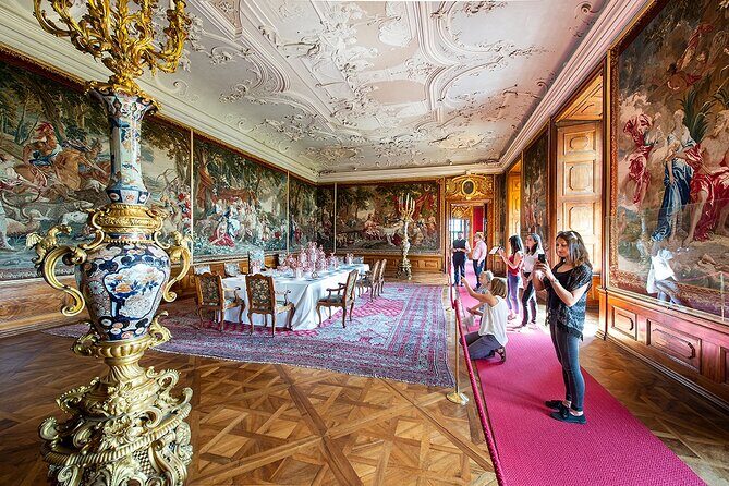 Day Ticket for Klosterneuburg Abbey - The abbey church and Verdun Altar: the highlights with real pull