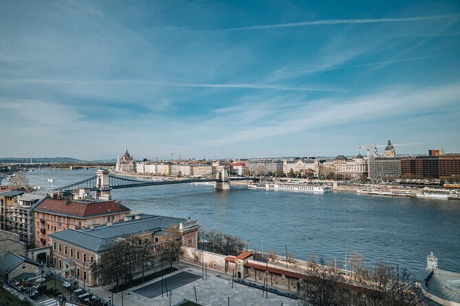 Day Trip to Budapest and Bratislava From Vienna - Bratislava Free Time: Use That 1-Hour Window Wisely
