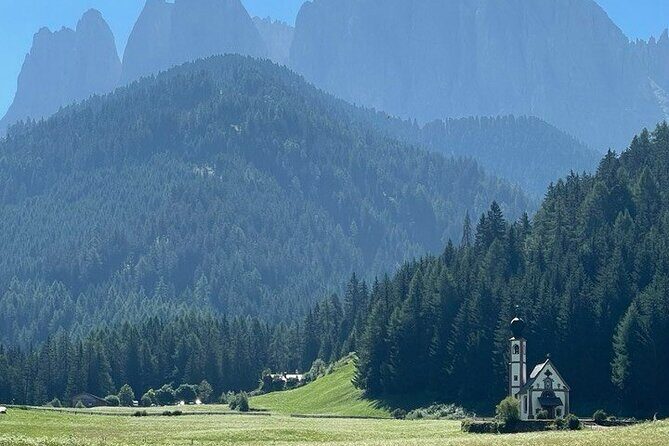 Dolomites Private Tour from Innsbruck: "Taste" of other Italy. - Stop 4: Villnöß photo viewpoints plus a local food tasting