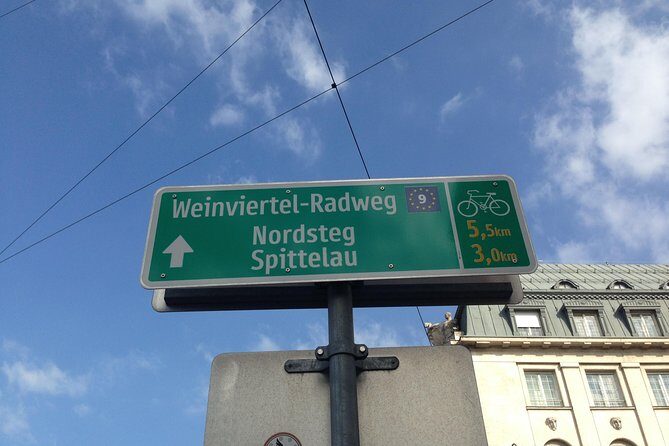 eBike Vienna 90min guided tour - use ebike for the whole day - The Ringstraße Loop Starts at Argentinierstraße