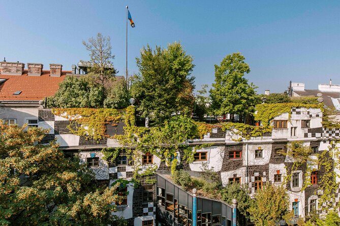 Entrance tickets for the KunstHausWien. Museum Hundertwasser - Temporary Exhibitions and the Changing Garage Program