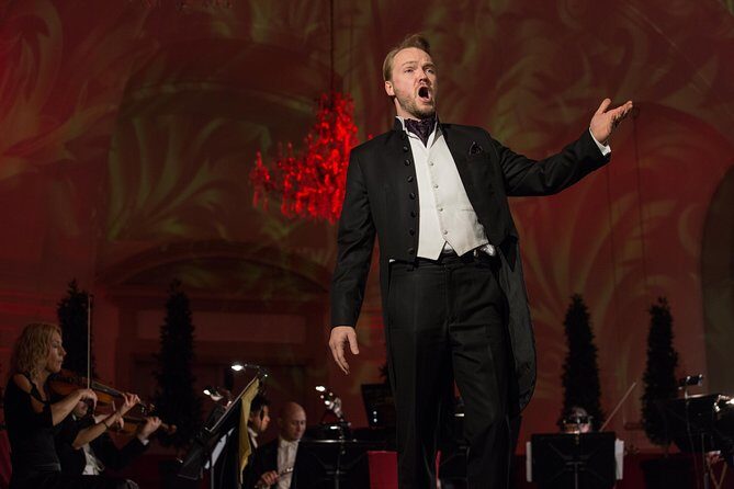 Exclusive Evening at Schönbrunn Palace: After-Hours Audiotour, Dinner, Concert - Why this after-hours Schönbrunn evening feels different