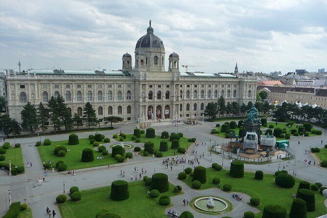 Exclusive Vienna Old Town Highlights Walking Tour (max. 6 persons) - Small-Group Vienna in 2.5 Hours