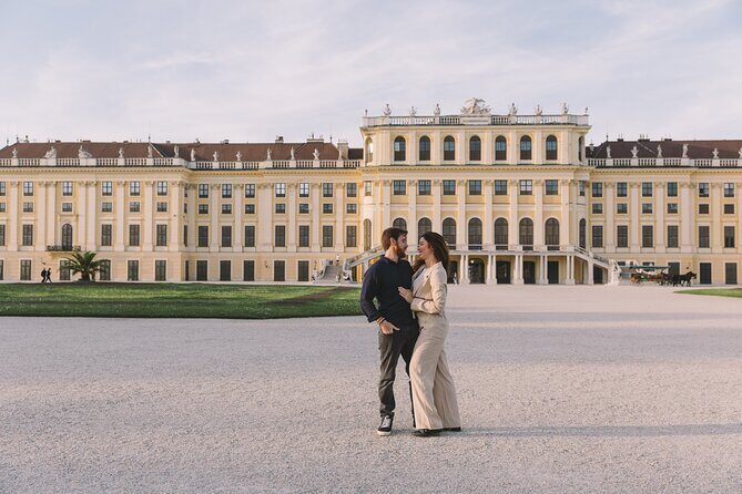 Experience Vienna with a local professional photographer - How the session actually feels: comfort, coaching, and smart photo spots