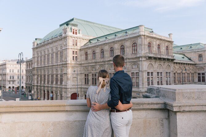 Experience Vienna with a local professional photographer - Who should book this Vienna photo session