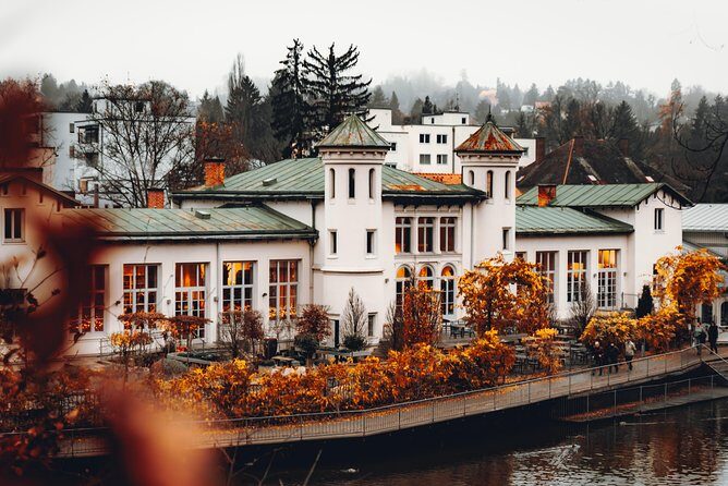 Explore Graz in 60 minutes with a Local - Murinsel Graz: a floating platform with a café and play area