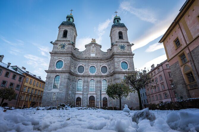 Explore Innsbruck in 60 minutes with a Local - Golden Roof: your first visual anchor