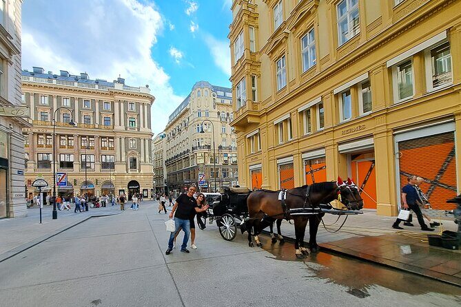 Fall in Love with Vienna Tour- the best of Vienna on foot! - Walking comfort: pace, shoes, and why 3 hours feels longer