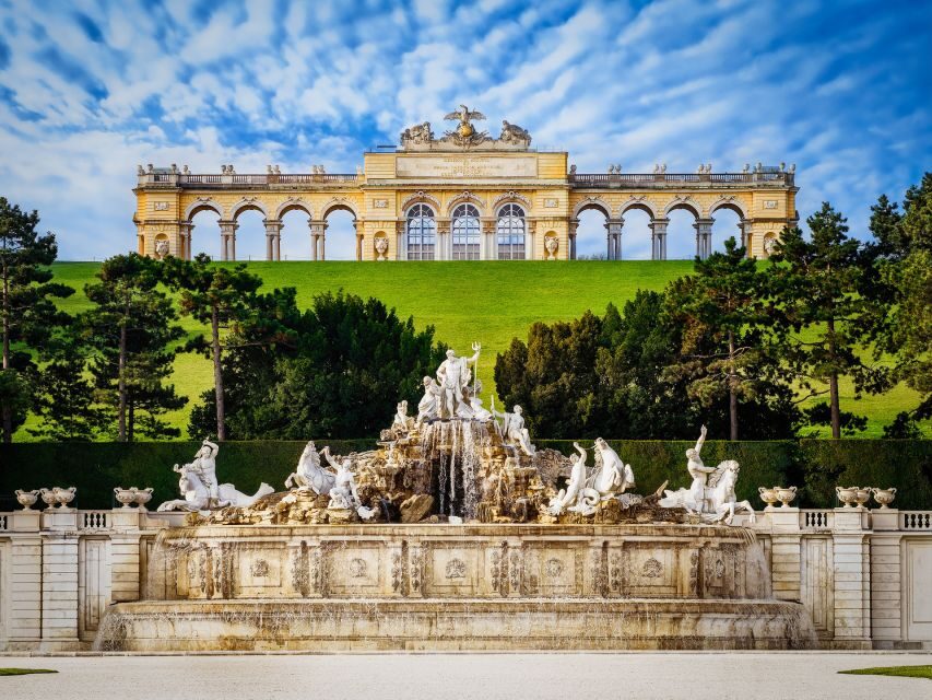 Family Tour Schonbrunn Children Museum Vienna with Transport - The meeting point you should not miss