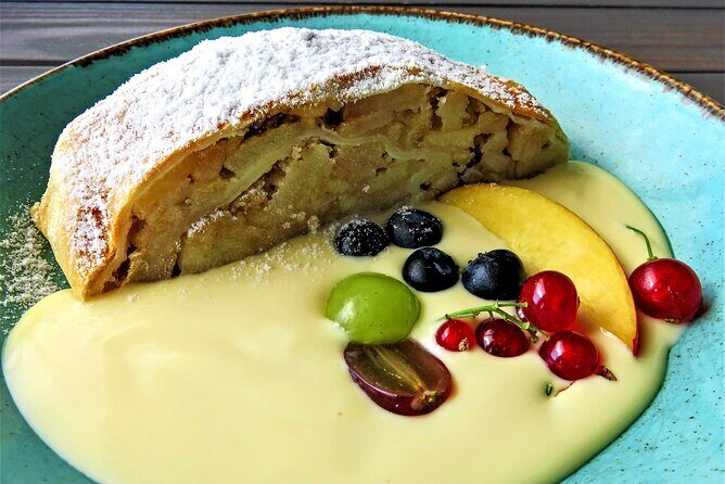 Food Tasting Tour in Hidden Gems of Vienna for Small Groups - Key things that make this tour worth your time