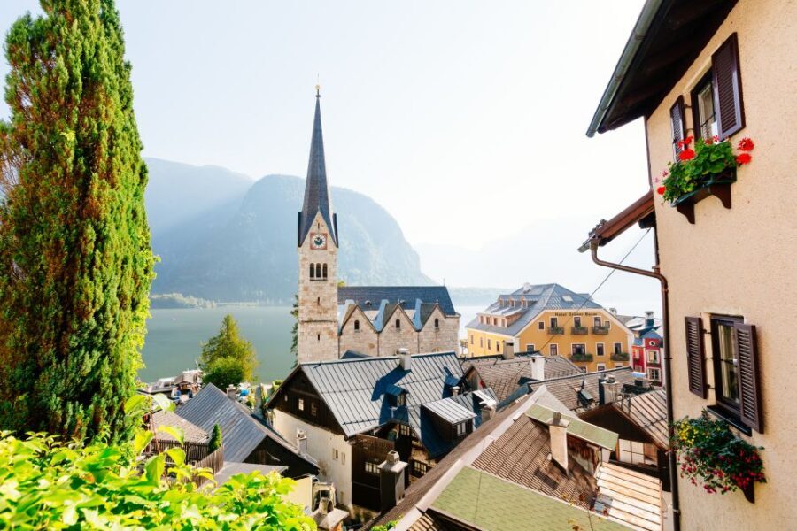 From Vienna: Full Day Trip to Hallstatt and Salzkammergut - Free time in Hallstatt: how to use your 1.45 hours well
