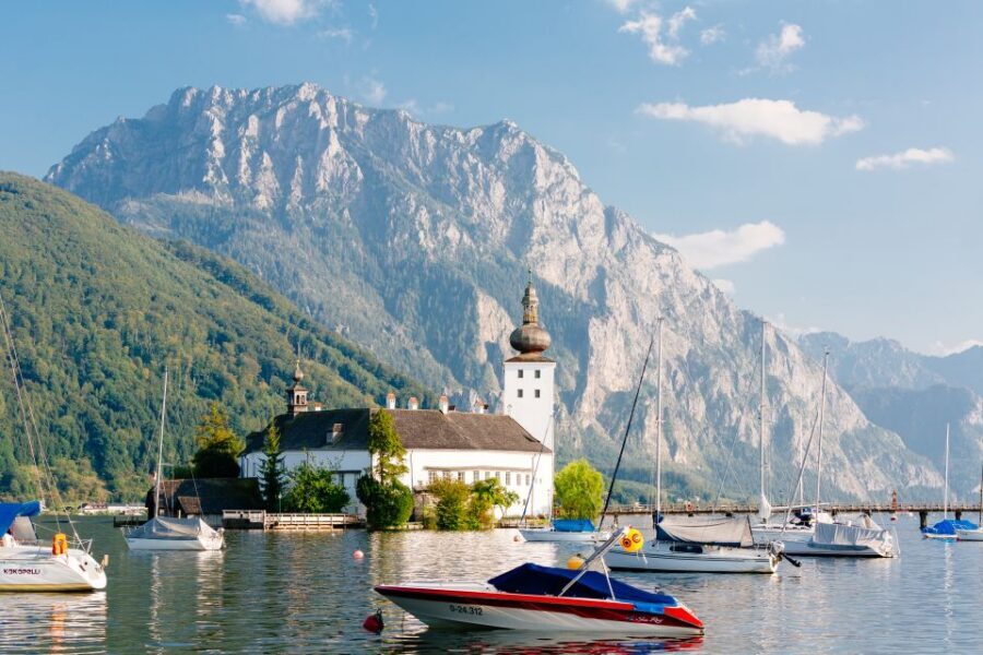 From Vienna: Full Day Trip to Hallstatt and Salzkammergut - Strenberg stop to Hallstatt arrival: how the timing shapes your day