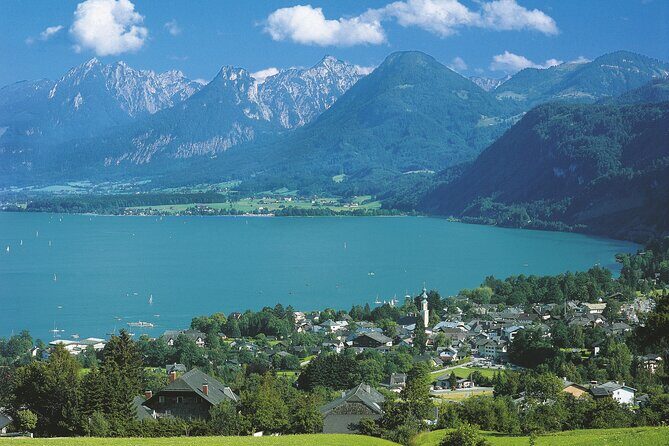 From Vienna: Hallstatt, Salzburg, Melk, Alps & Lakes Day Trip - Pacing, Crowds, and Restrooms: The Real-World Tradeoffs