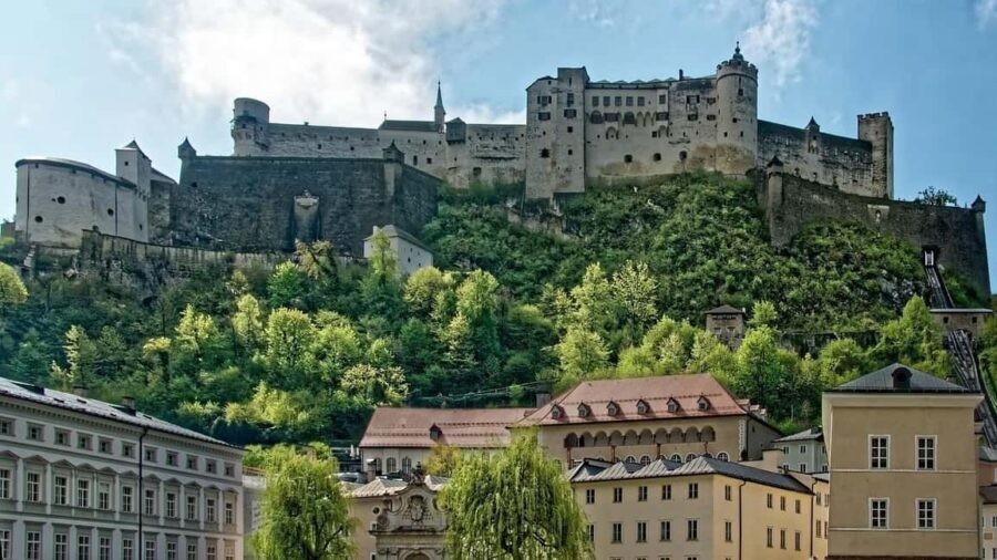 From Vienna: Melk Abbey to Salzburg - Baroque Gems - Traunsee and Traunkirchen: calm lake time, plus the boat cruise option