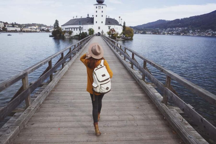 From Vienna: One Day Hallstatt Guided Day Trip - Schloss Ort on Lake Traunsee: The Island Castle Moment