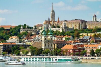 Full-Day Private Trip from Vienna to Budapest - The private drive: what you gain from those 2.5 hours