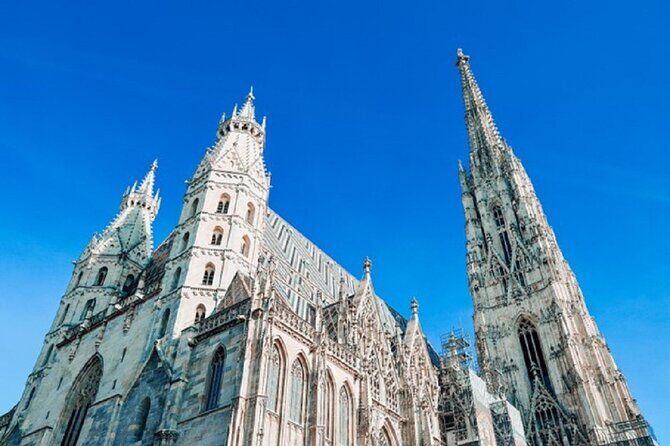Fun & mobile scavenger hunt through Vienna - Where you begin: Schönlaterngasse and Vienna’s long daily hours