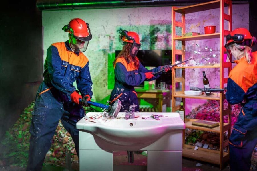 Graz: Smashbox - Rage Room Experience - Key things to know before you book Smashbox – Wutraum Graz