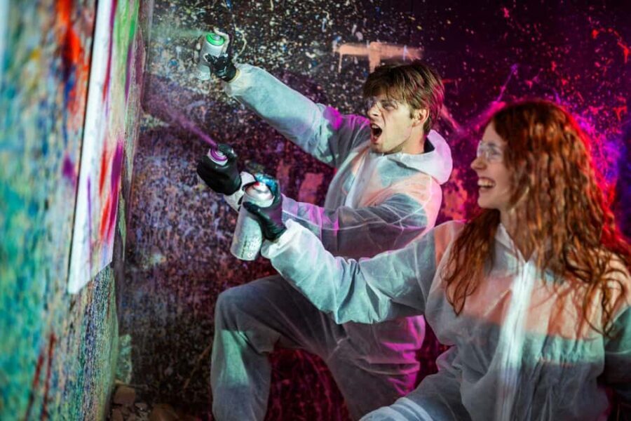 Graz: Smashbox - Rage Room Experience - Finding the venue: the Gebaeudeeingang in the Untergeschoss