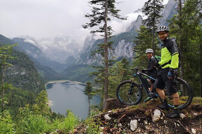 Guided e-bike tour of the alpine pastures in the Salzkammergut - Key highlights worth planning for