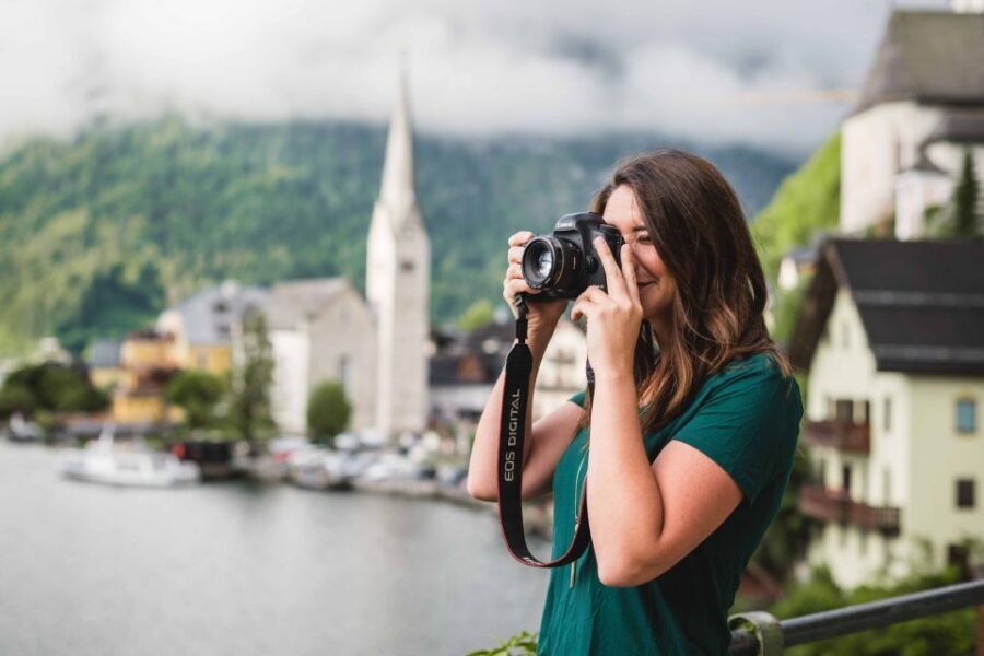 Hallstatt: 2-Hour Guided Walking Tour with Photographer - The photographer angle: how Edwin gets natural photos
