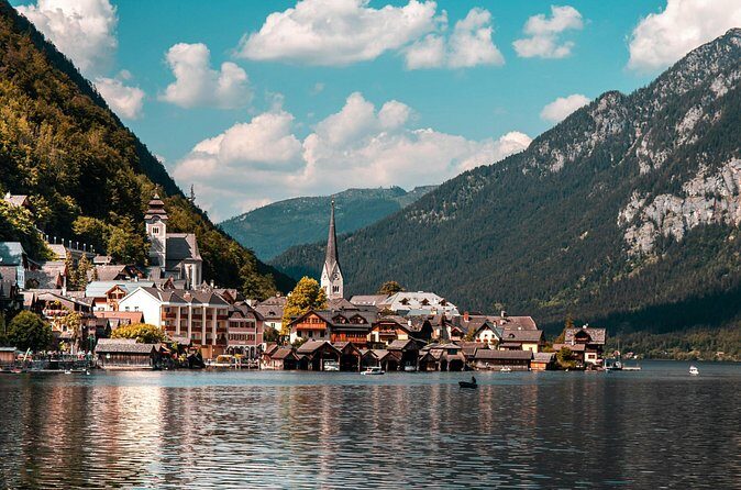 Hallstatt and Salzburg Day Trip - Stop 1: Hallstatt village, lakefront strolling, and Skywalk views