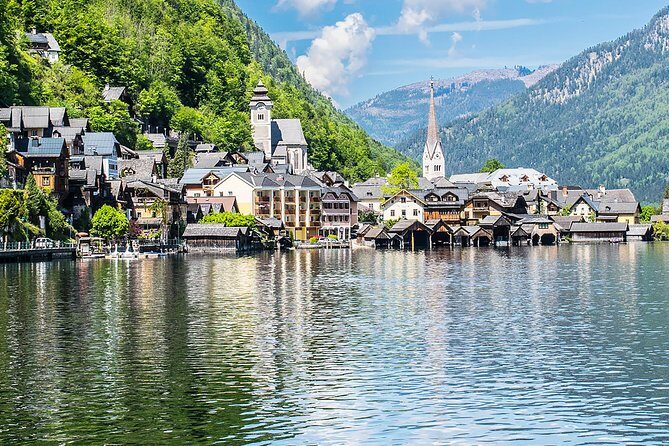 Hallstatt, Lake District and the Salt Mine - Why this Salzburg day feels efficient (but not frantic)